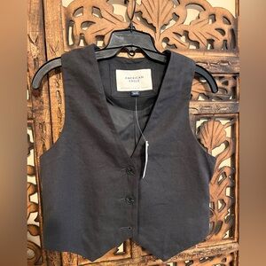 American Eagle Gray Button-Up Vest